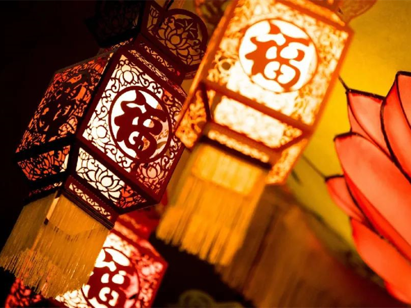 小年今日至，辞旧迎新时